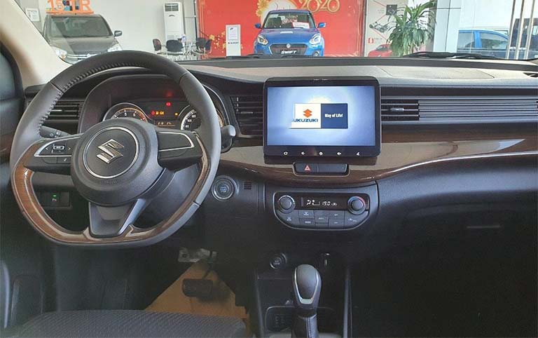 Suzuki ertiga 4